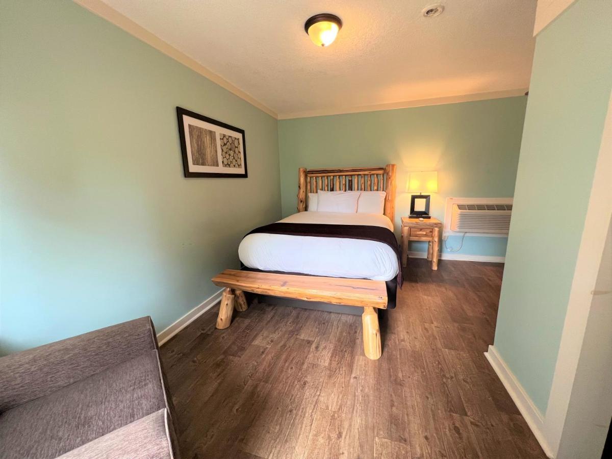 Mountain Top Inn And Resort Warm Springs エクステリア 写真