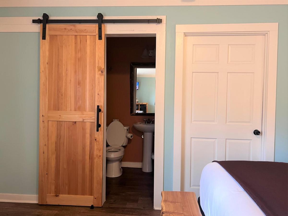 Mountain Top Inn And Resort Warm Springs エクステリア 写真