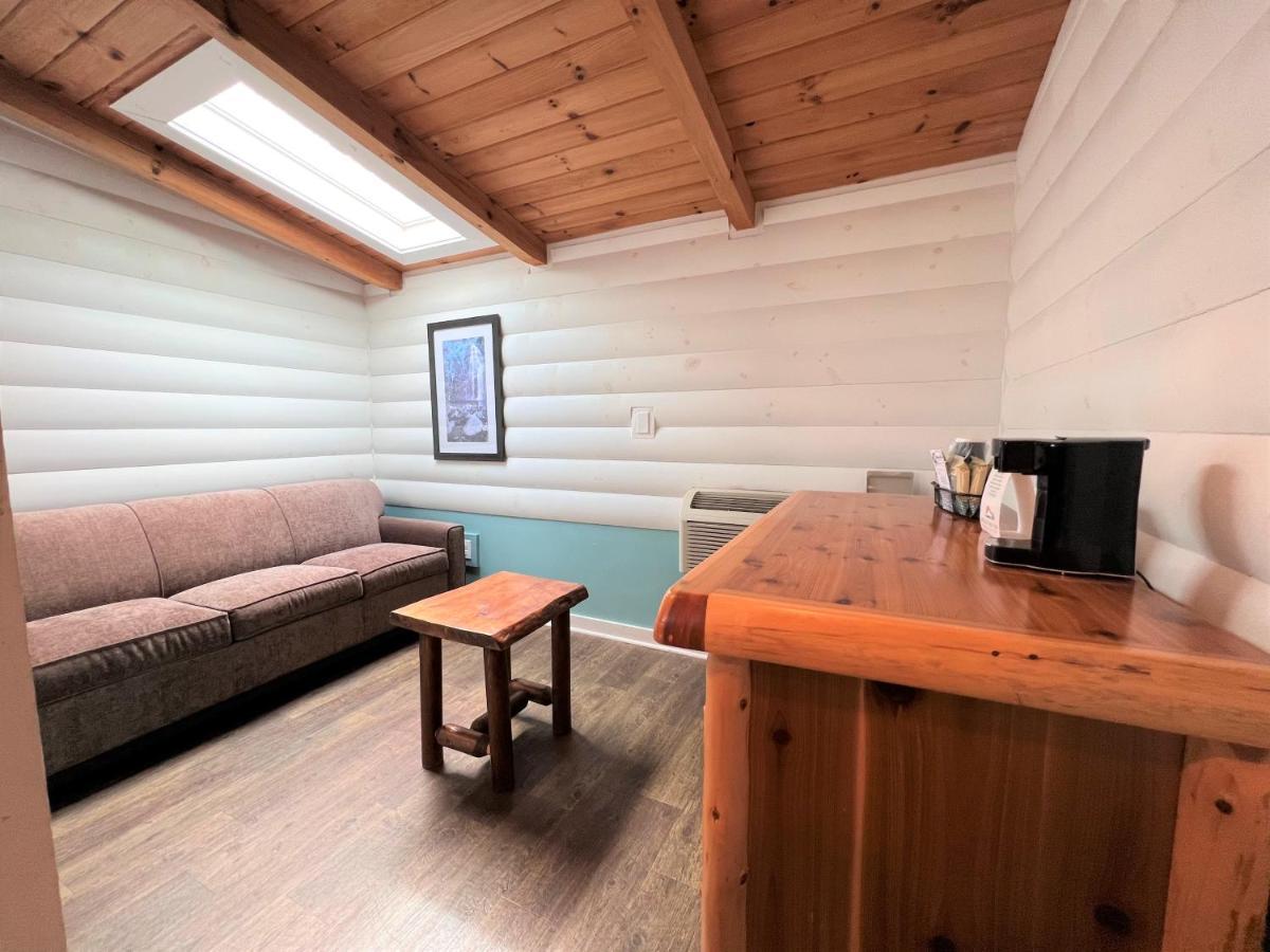 Mountain Top Inn And Resort Warm Springs エクステリア 写真