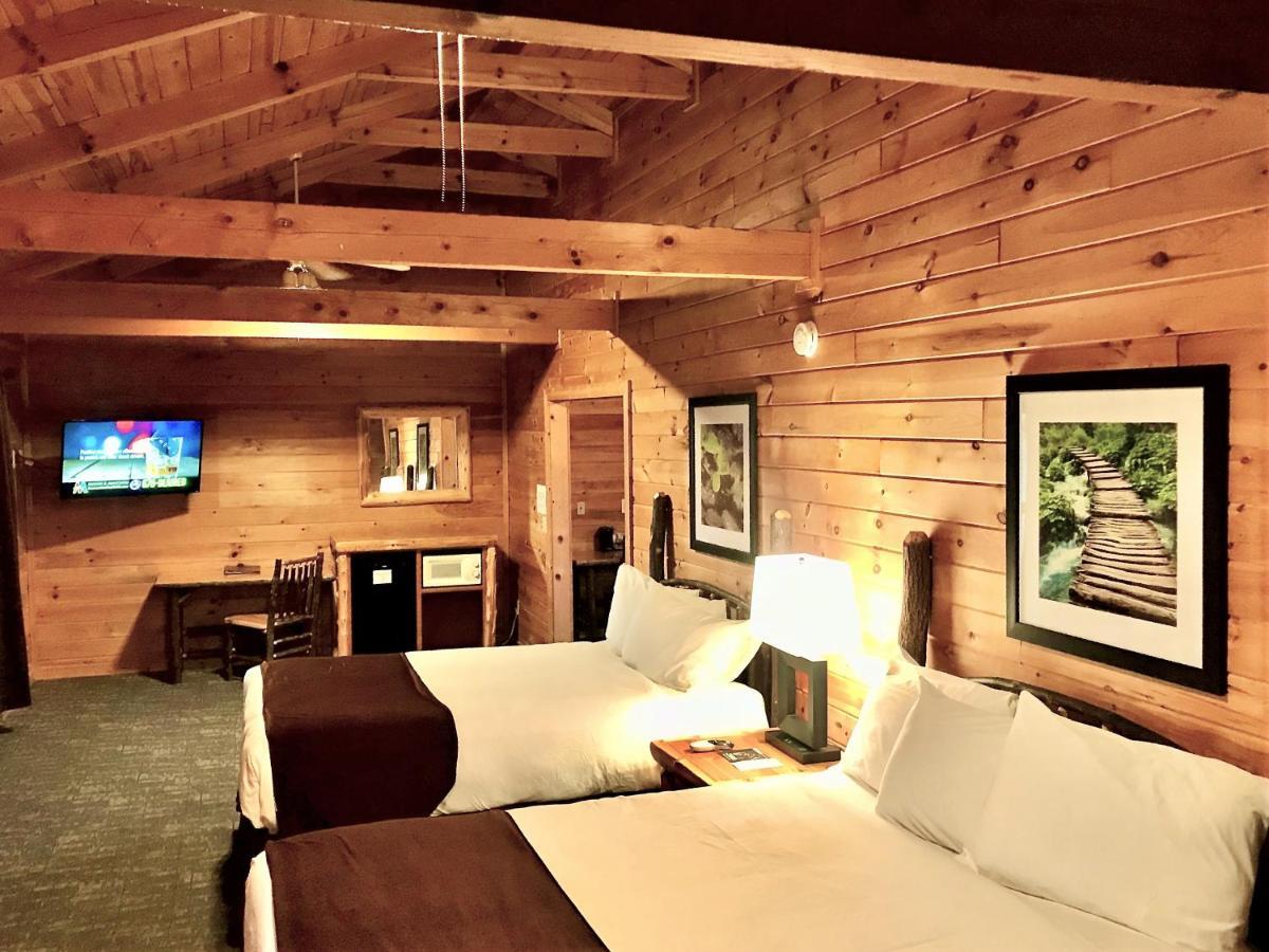 Mountain Top Inn And Resort Warm Springs エクステリア 写真