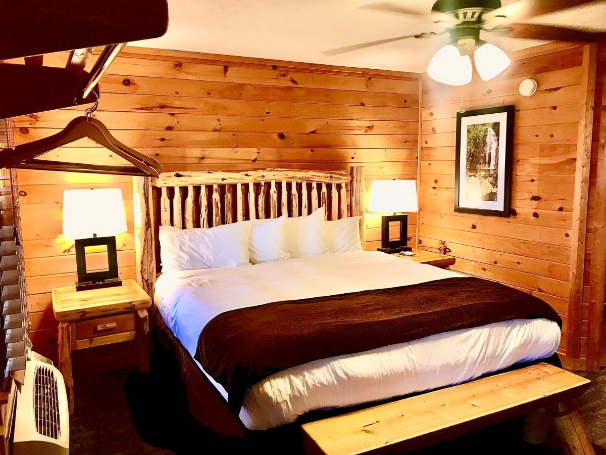 Mountain Top Inn And Resort Warm Springs エクステリア 写真